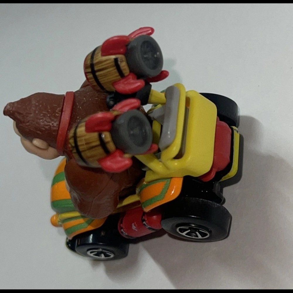 2023 HOT WHEELS THE SUPER MARIO BROS MOVIE DONKEY KONG MATTEL - Picture 3 of 5